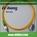 Fibre optique FC / APC Cordon de raccordement LC / UPC monobloc simplex câble jaune 3 m